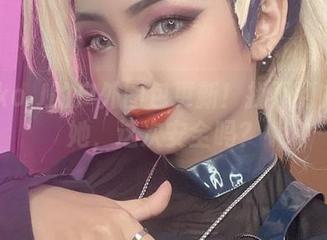 Umeko J的户外图包更新！找不到方向的她，这次安全吗？